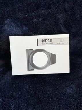 Ridge AirTag Money Clip in black - Wallet Accessory